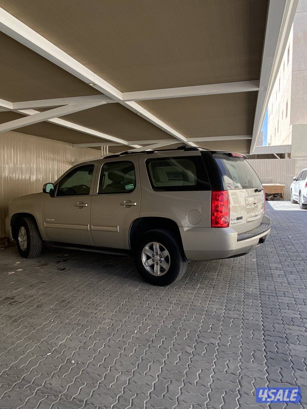 يوكن 2011 ماشي 390 الف فقط5