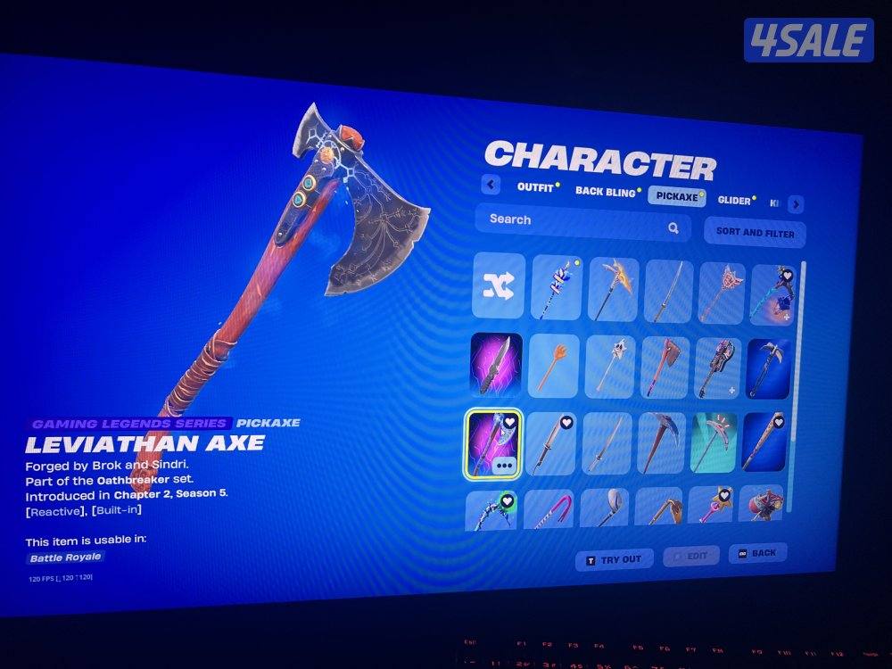 حساب فورت نايت ترافيس سكوت + ايكونك اكس الهلوين ايبك اساسي كامل مضمون7