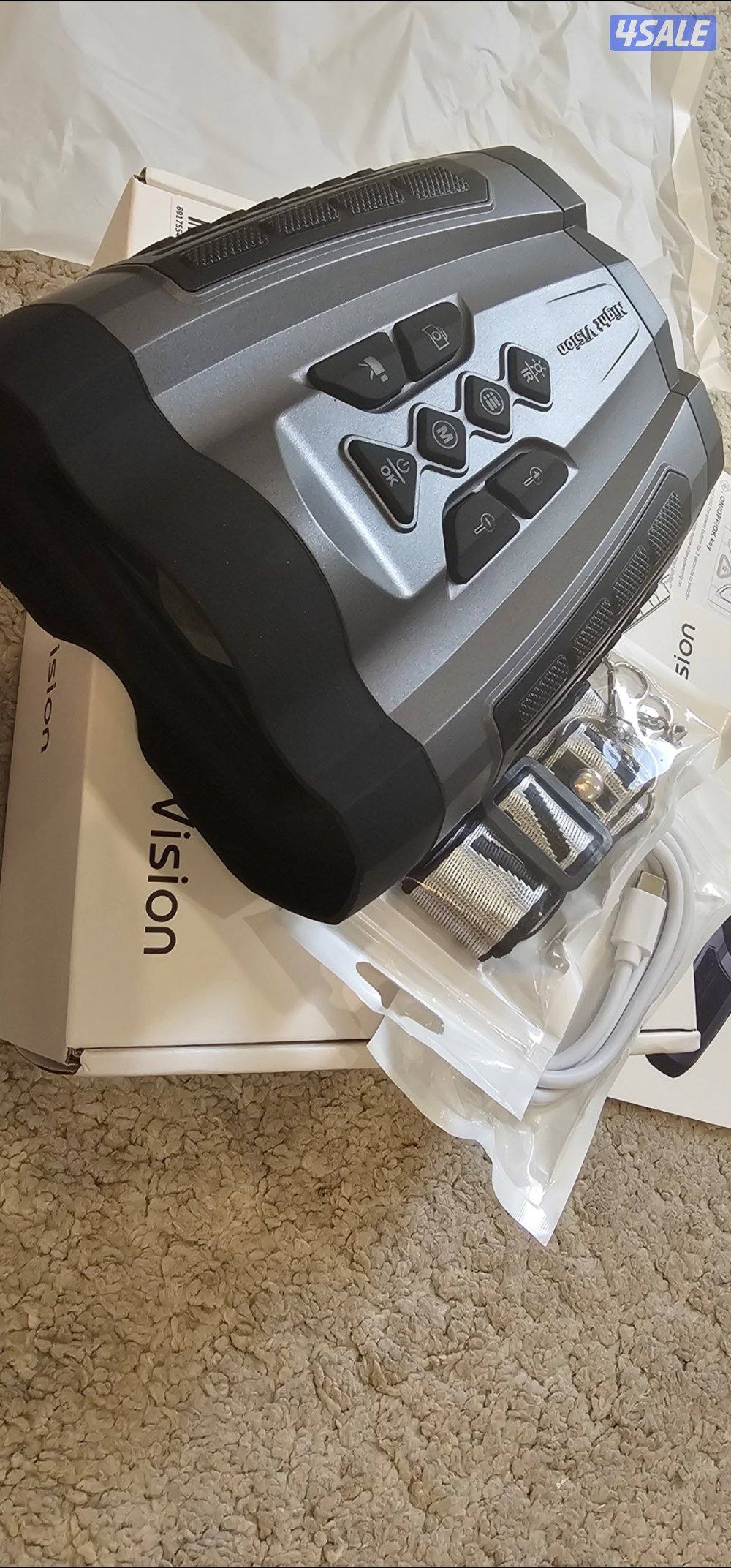 للبيع منظار ليلي جديد بالكرتون واضح0