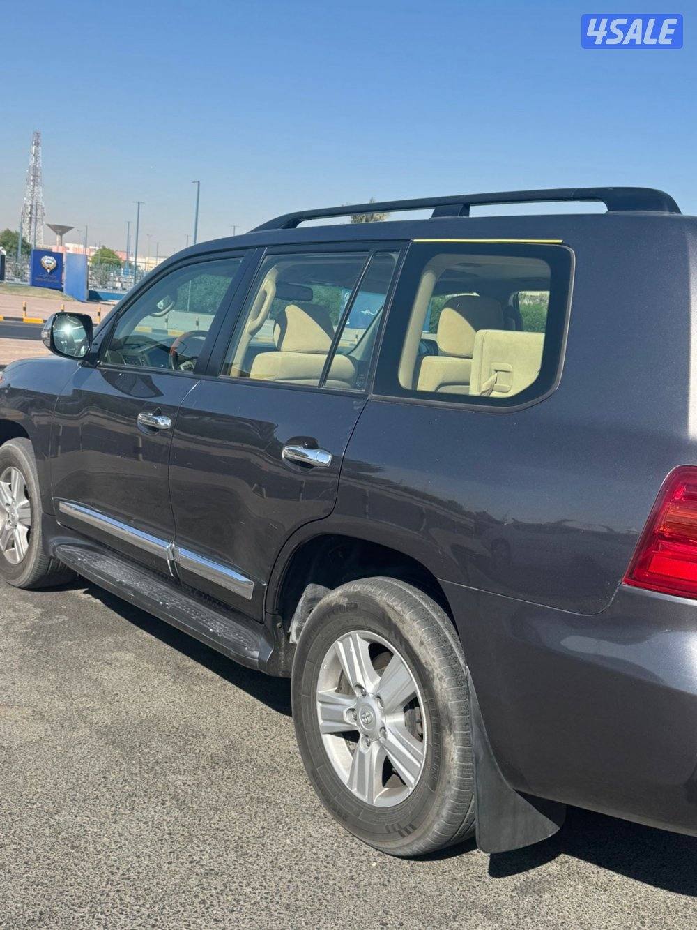 للبيع لاند كروز 20131