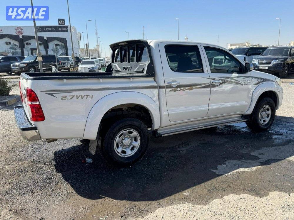 تويوتا هاى لوكس3