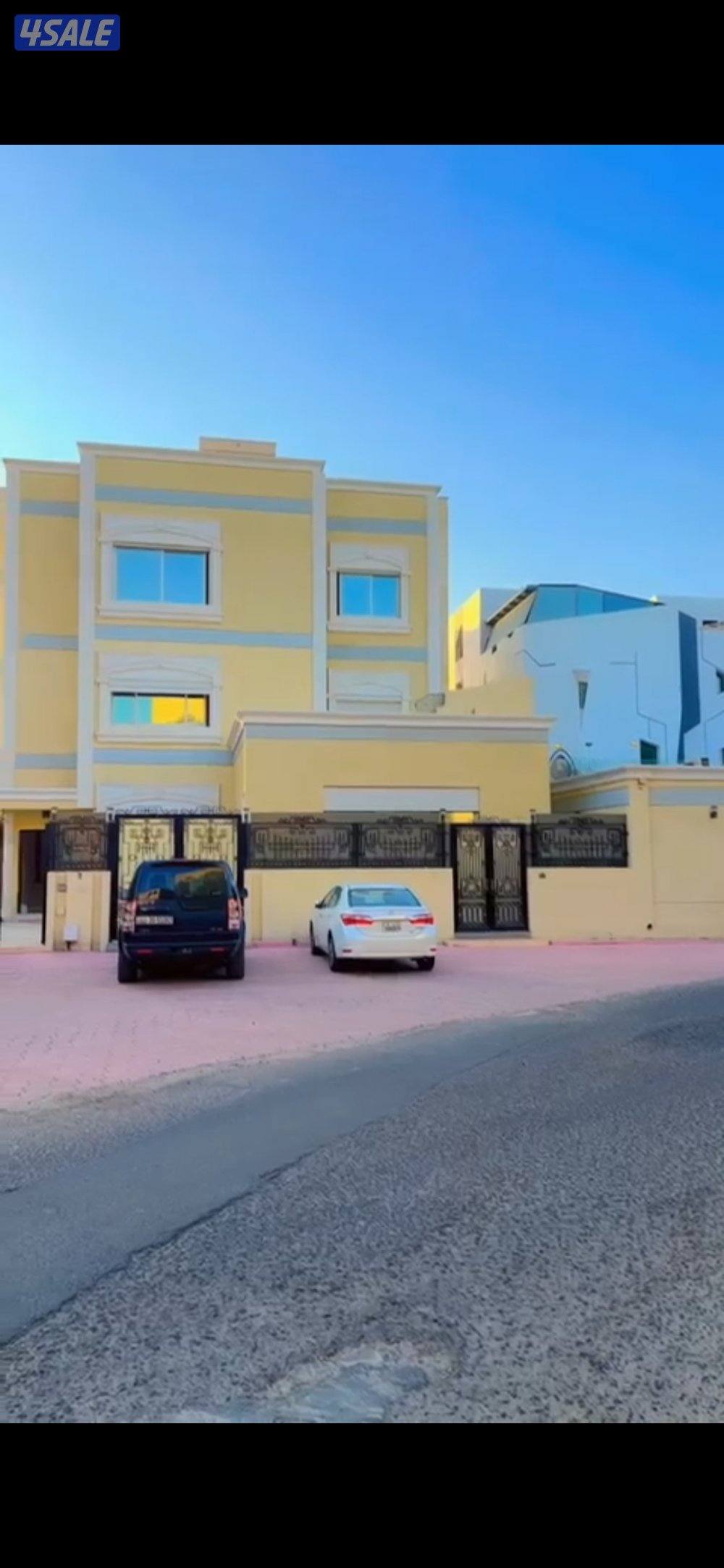 للإيجار فيلا في العديلية0