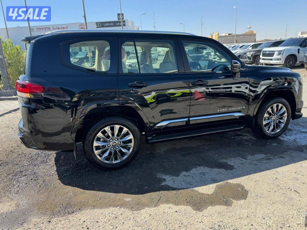 لاند كروزر GX.R AEROs .V6 موديل 2025 اصفار2