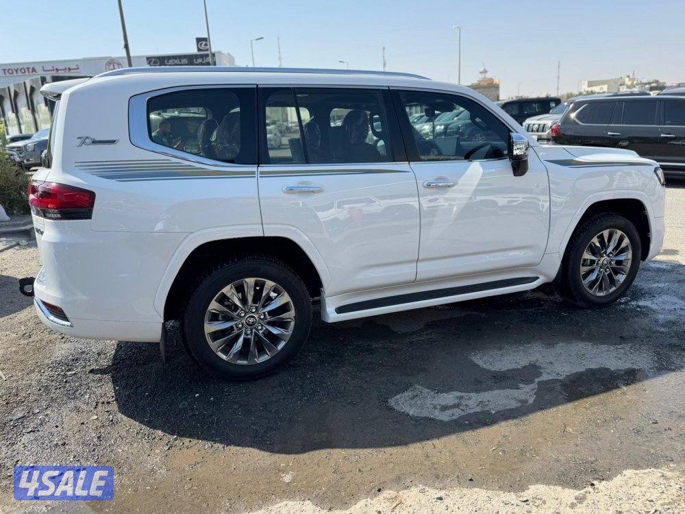 تويوتا لاند كروزر VX.R twin turbo.V62