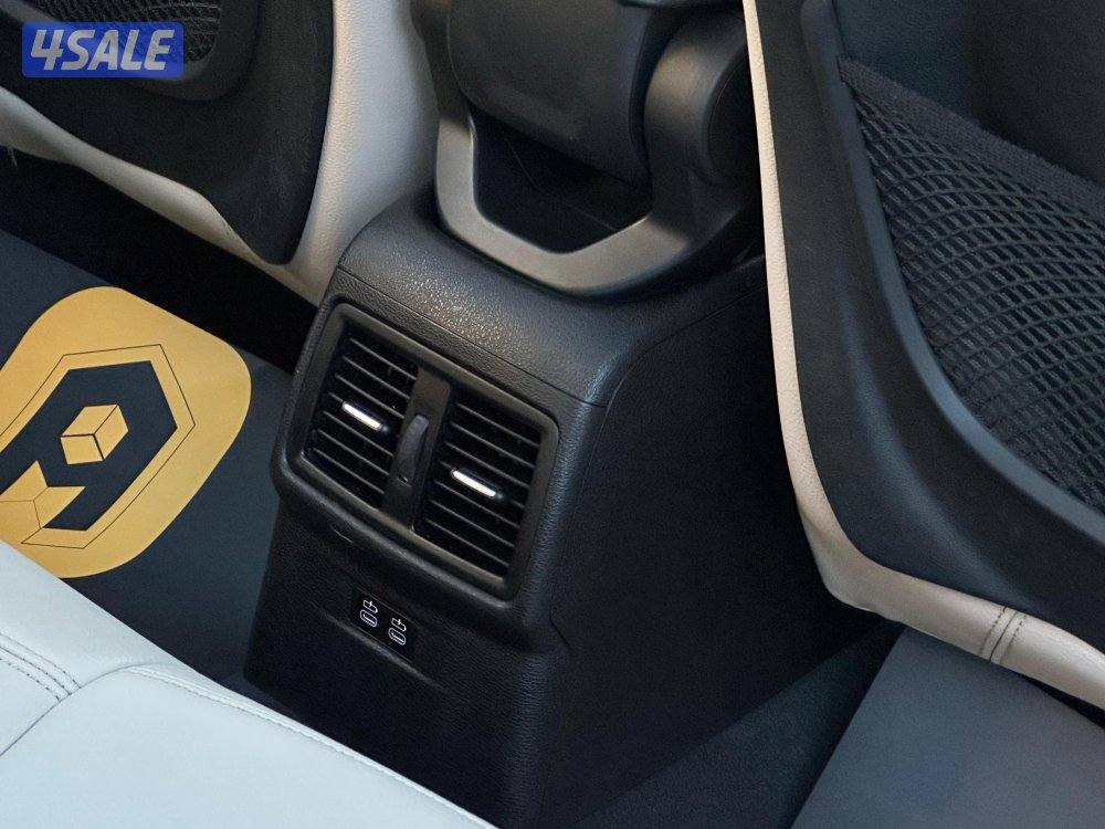 للبيع BMW X1 5DRIVE 2.0 موديل 2021 وارد الغانم14