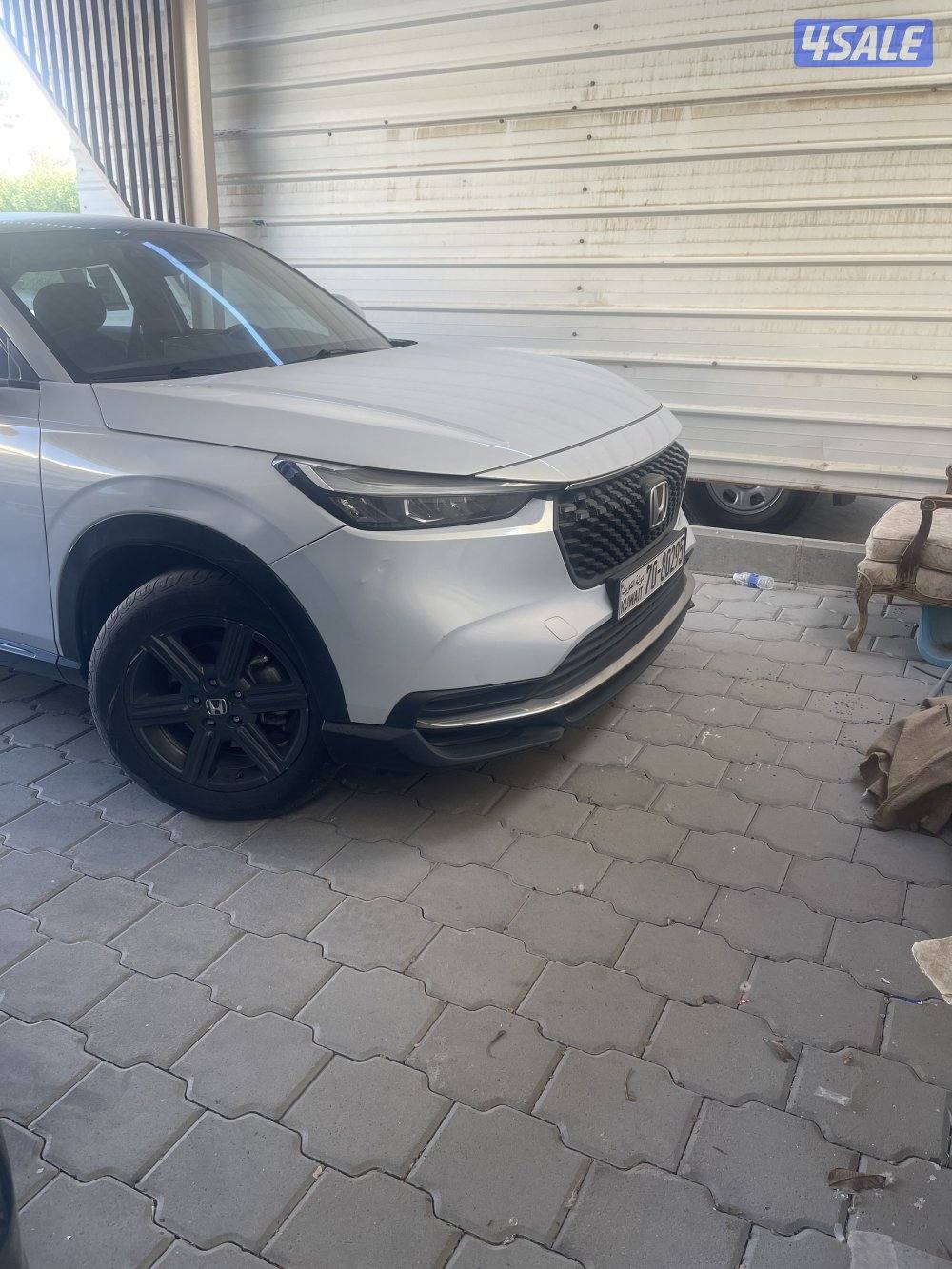 للبيع عندا ٢٠٢٣4