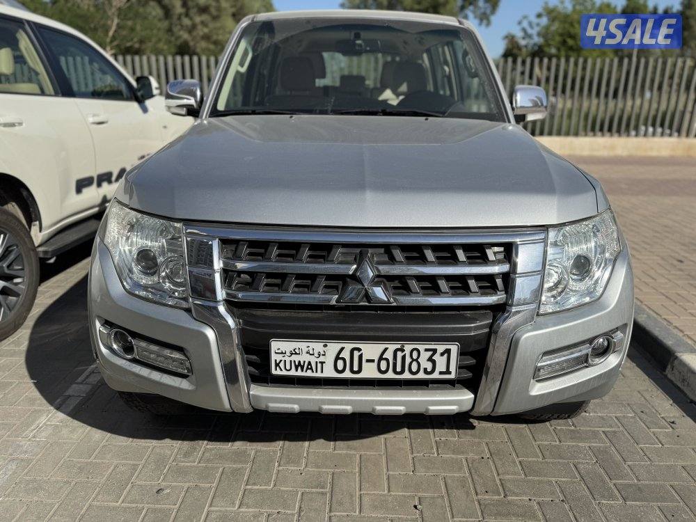 باجيرو 2022 صبغ الوكاله عداد 160 الف شرط الفحص المكينه الصغيره7