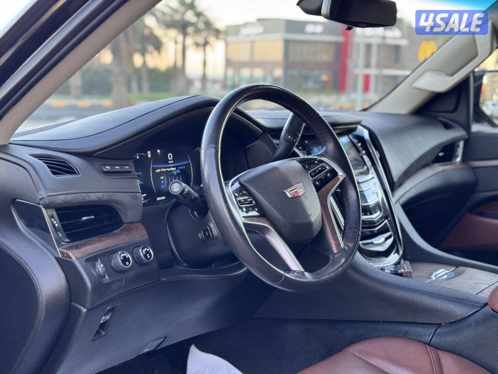 اسكاليد موديل 20175