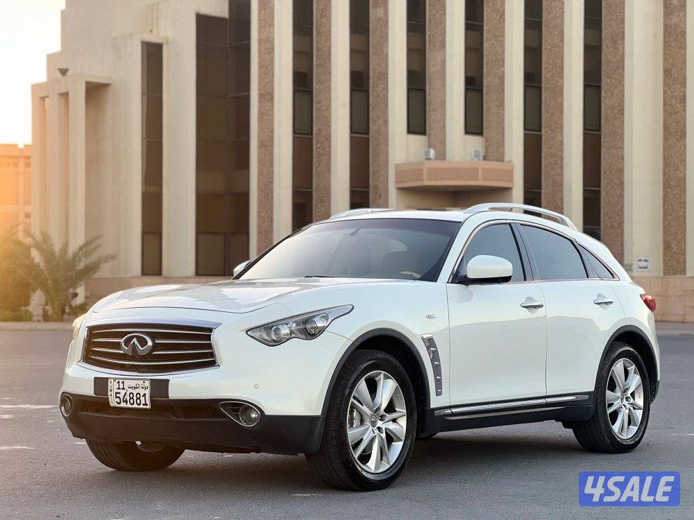 صبغ الوكالة تواير جديده بحالة ممتازه سيرفيس منتظم موديل ٢٠١٣2