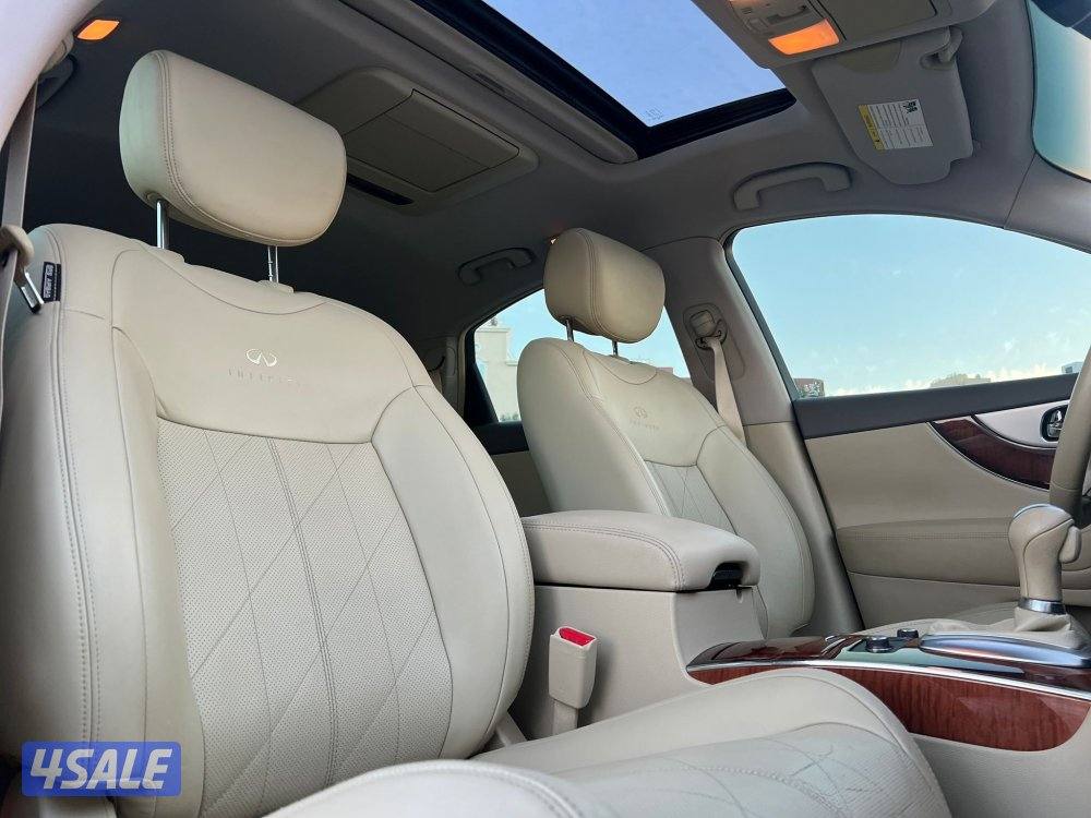 صبغ الوكالة تواير جديده بحالة ممتازه سيرفيس منتظم موديل ٢٠١٣7