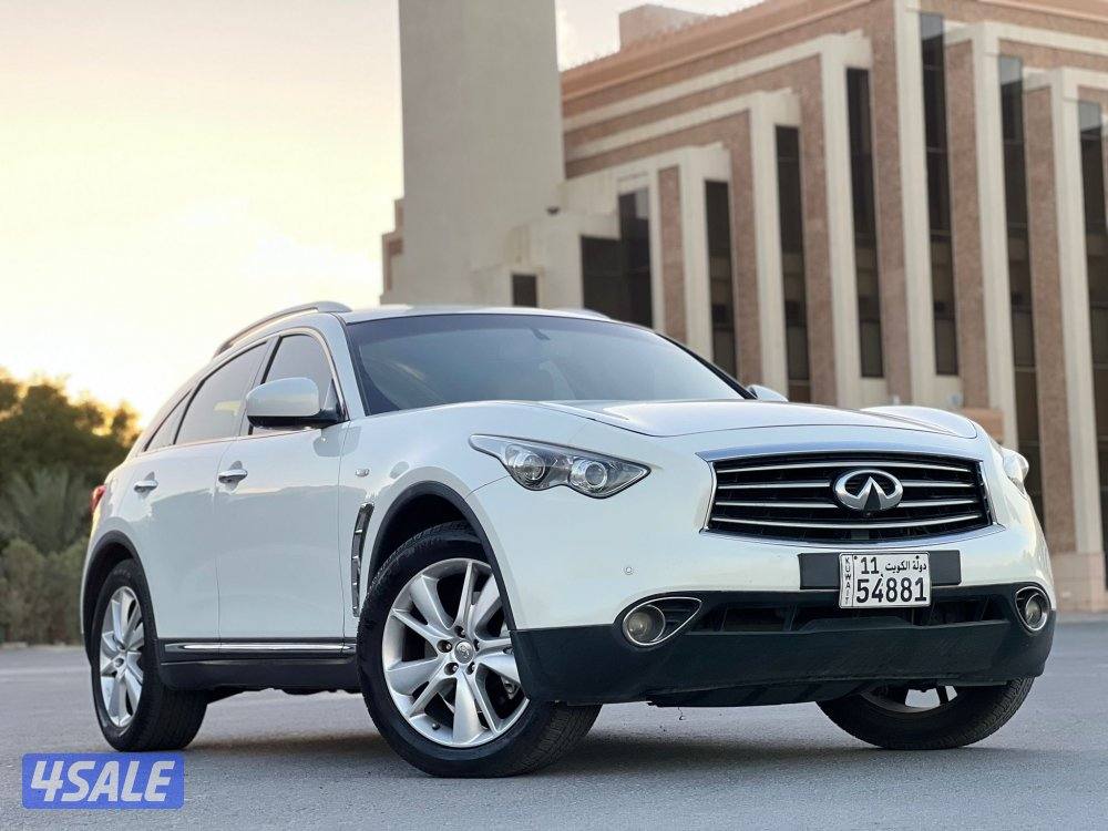 صبغ الوكالة تواير جديده بحالة ممتازه سيرفيس منتظم موديل ٢٠١٣9