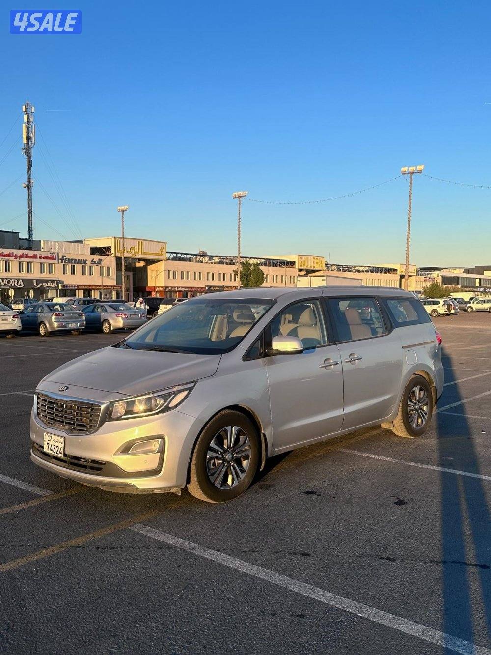 كيا - كرنفال موديل 2020 بحالة الوكاله1