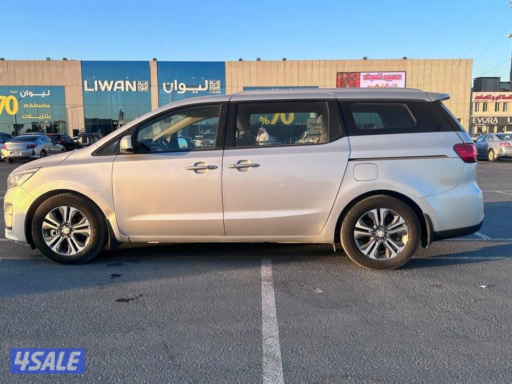 كيا - كرنفال موديل 2020 بحالة الوكاله2