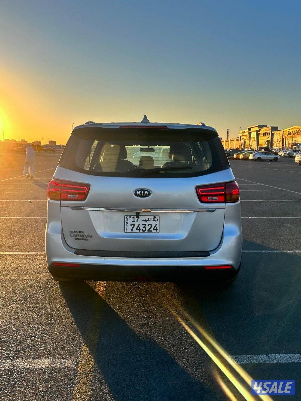 كيا - كرنفال موديل 2020 بحالة الوكاله4