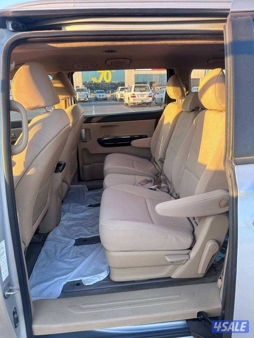 كيا - كرنفال موديل 2020 بحالة الوكاله10