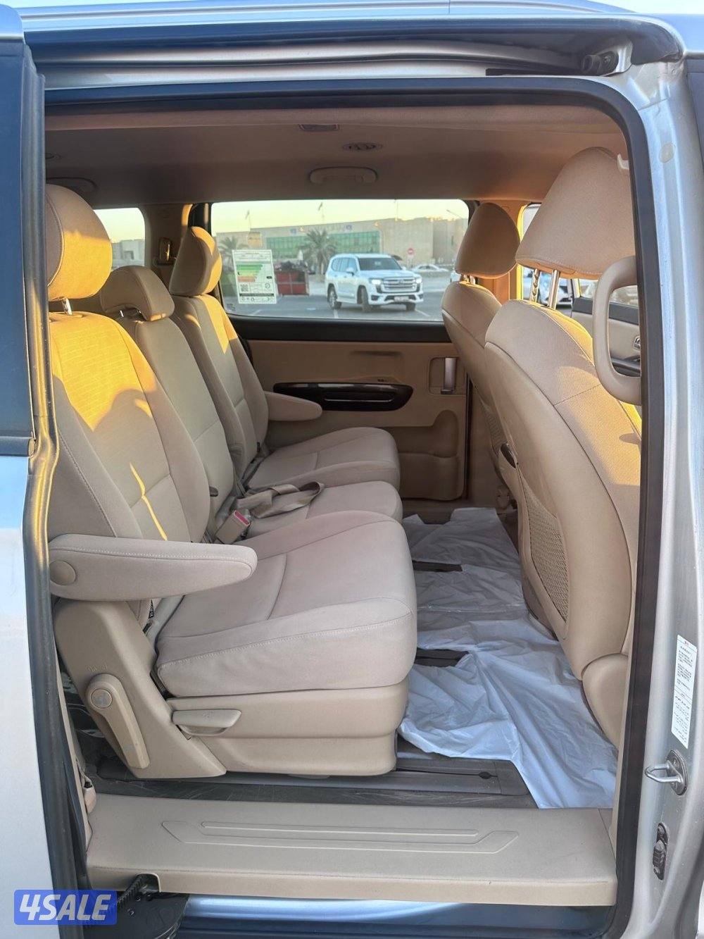 كيا - كرنفال موديل 2020 بحالة الوكاله12