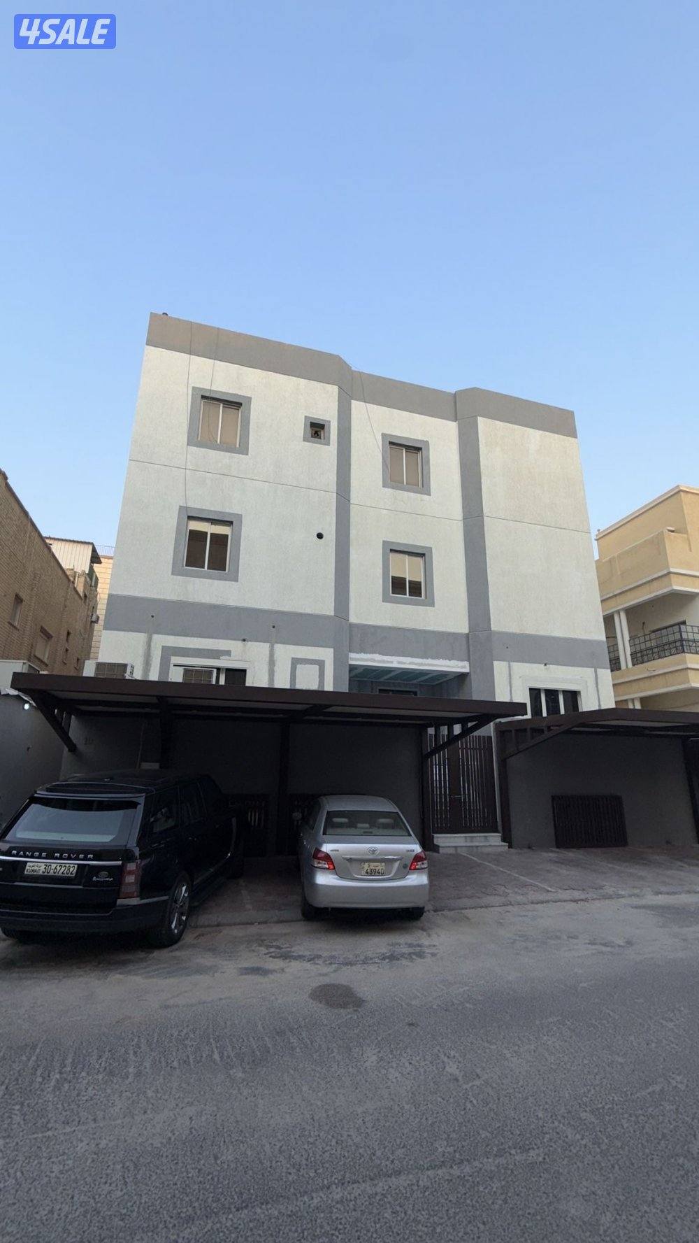 للايجار دور ارضي في صباح الناصر ويوجد شقق 3 غرف و2 غرفه وغرفه وصاله3