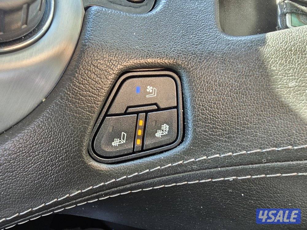 للبيع يوكن SLT //202012