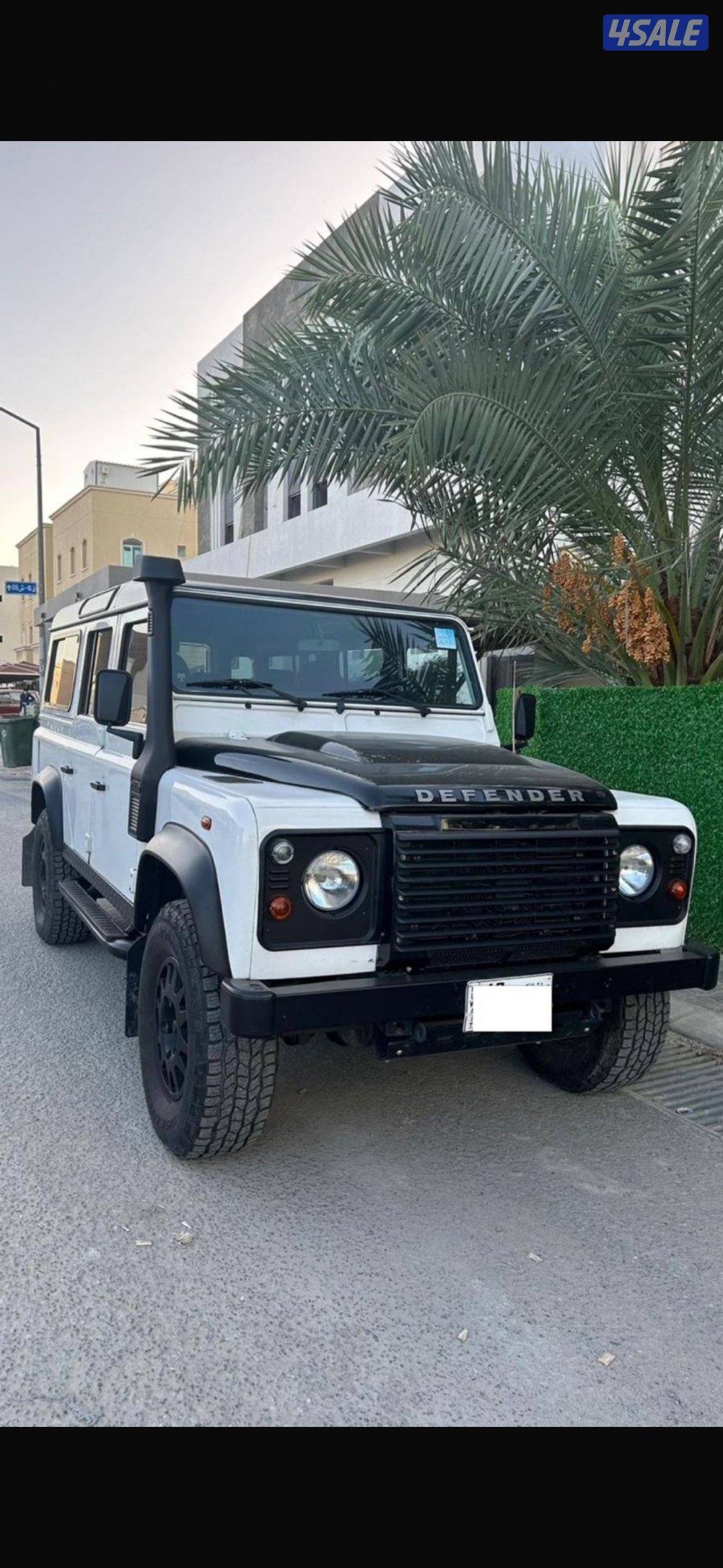 Defender (110) [2014]0