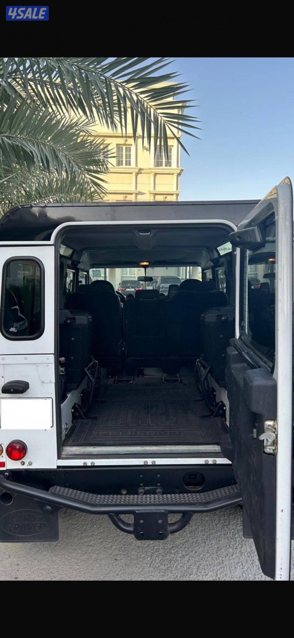 Defender (110) [2014]7