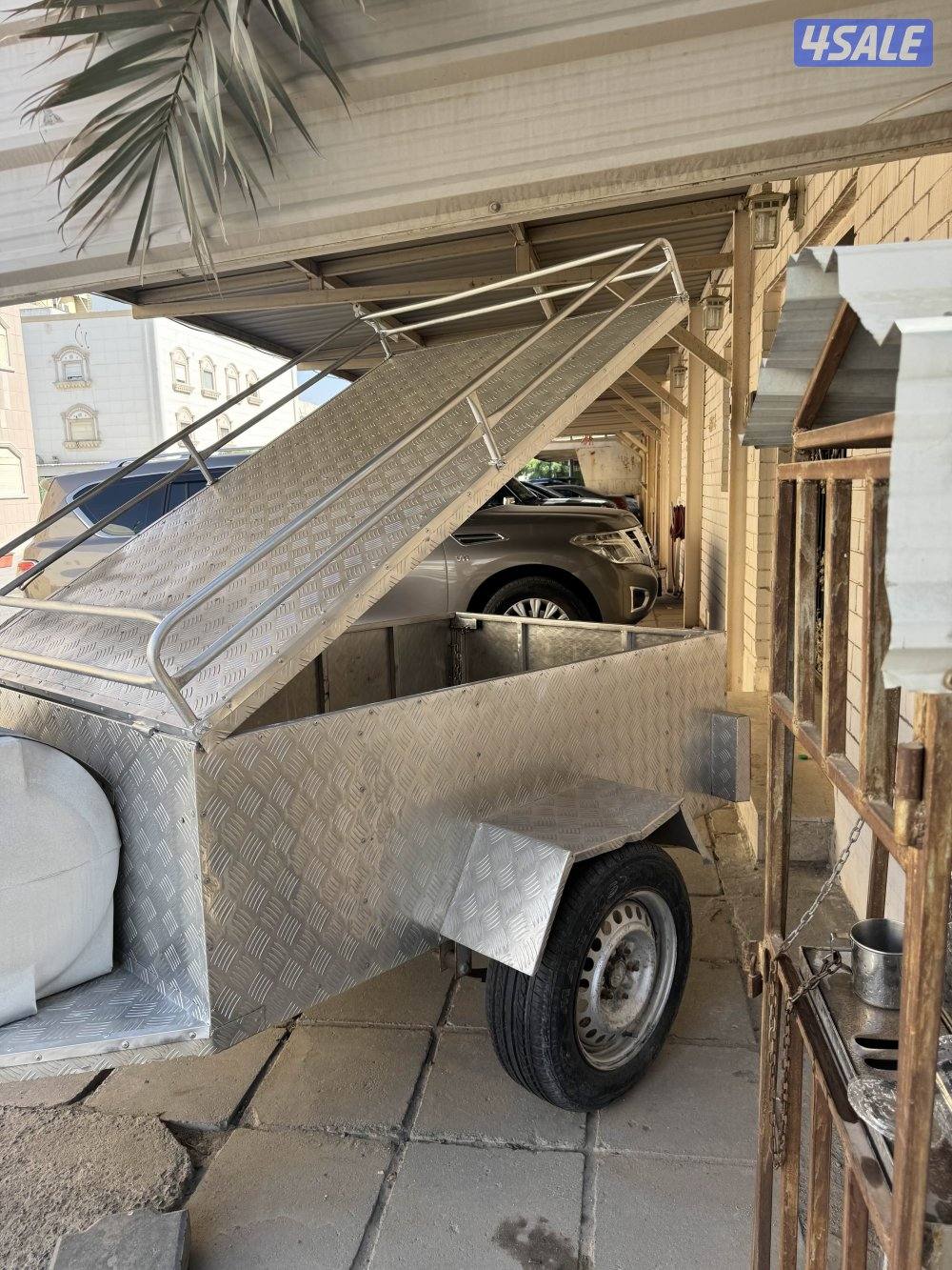 للبيع عربانه قلص وعليها ناتكي + مكينه “4800” نوع  صيني3