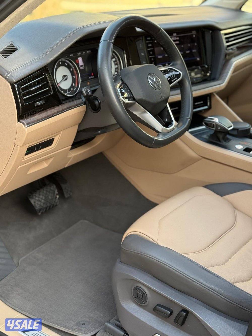 للبيع - طوارق - موديل 2023 - عداد 82 - وارد الوكاله - اعلى درجه6