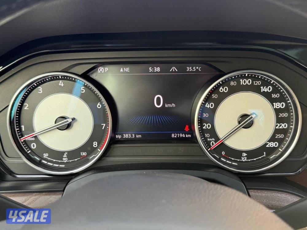 للبيع - طوارق - موديل 2023 - عداد 82 - وارد الوكاله - اعلى درجه10