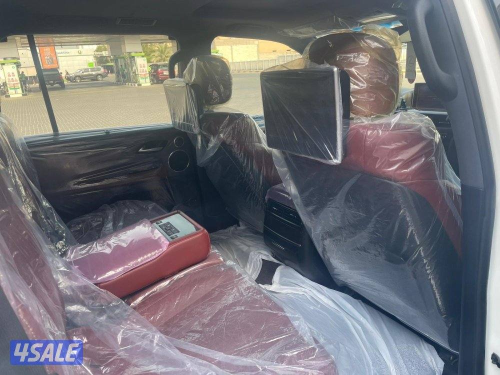 لكزس 2017 درجة اولى لون ابيض صدفي3