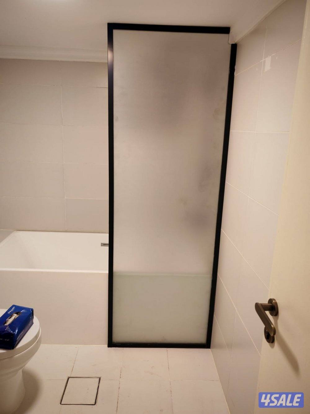 ابو امير / فني زجاج سكريت جام  شاور بوكس طاولات مرايا سكريت13