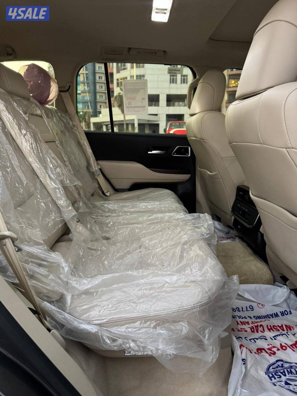 للبيع لاند كروزور aeroS GXR7