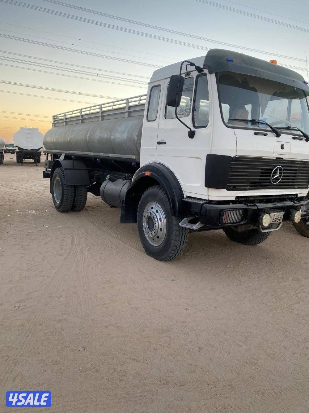 تنكر البي موديل 88 حجم 25 16 كبينه وربع 8 سلندر 6 غيار فقسه0