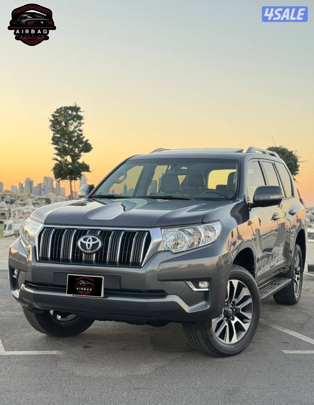 تويوتا برادو TX.L موديل 2022
عداد 56 الف 
سيرفس وكاله 
كامل المواصفات0