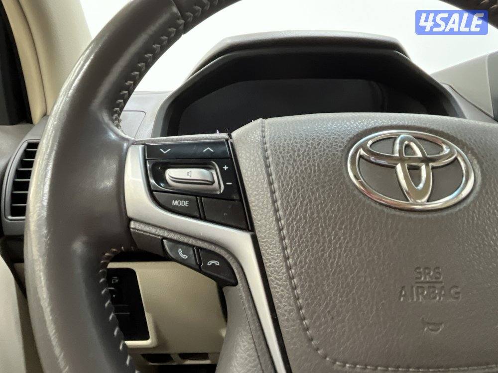 TOYOTA PRADO 22L6-TXLC_U3