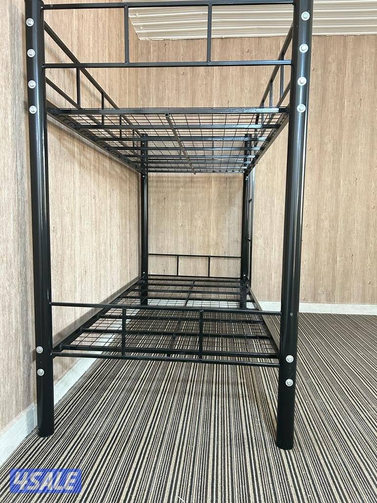 سراير حديد دورين براغي ابيض واسود بفرشات طبي.8