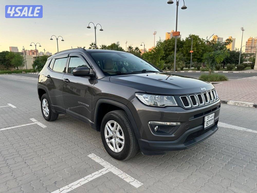 جيب كومباس 2021 ماشي 45 الف3