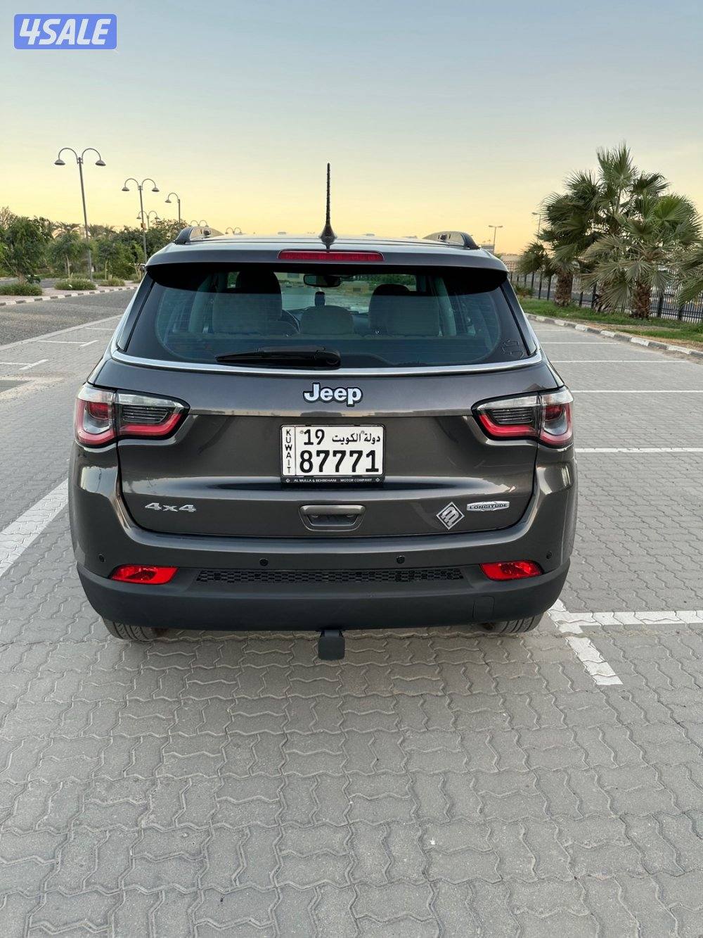 جيب كومباس 2021 ماشي 45 الف4