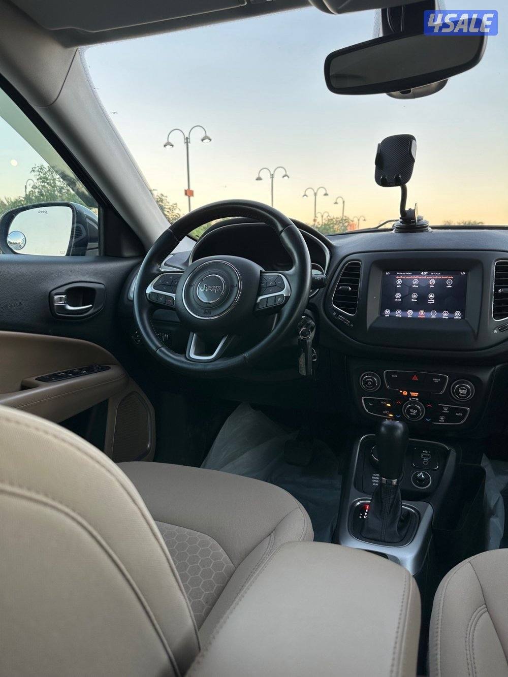 جيب كومباس 2021 ماشي 45 الف9