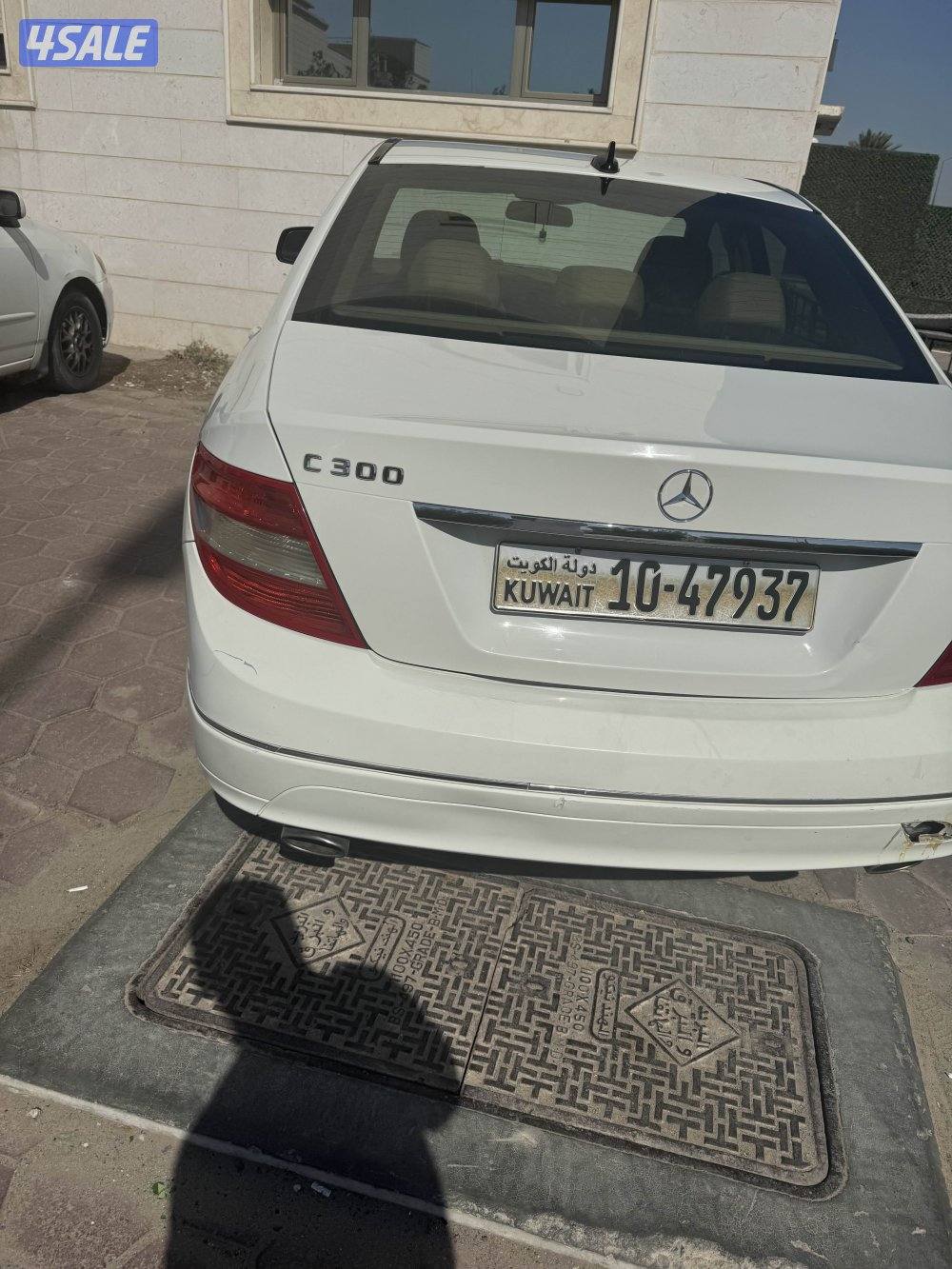 للبيع مارسيدس 2008 c3000