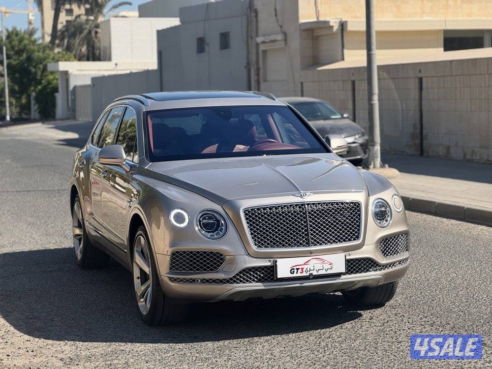 BENTLY BENTYAGA 2017 V121
