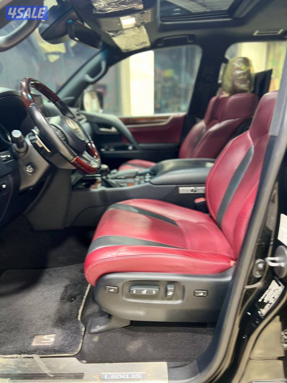 لكزس سبورت موديل 2021 ماشي 80 الف صبغ الوكالة تحت الكفالة بحالة نادرة6