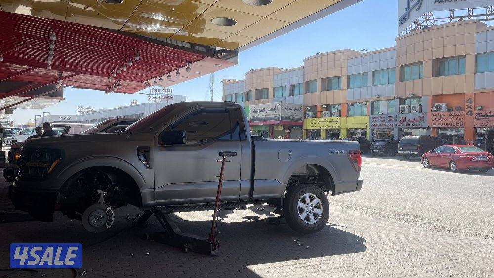 ٤ رنقات يركبون على f-150 21 وفوق1