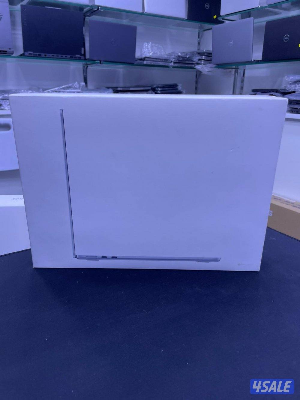 للبيع MacBook Air M4 الجهاز جديد بالكرتون1