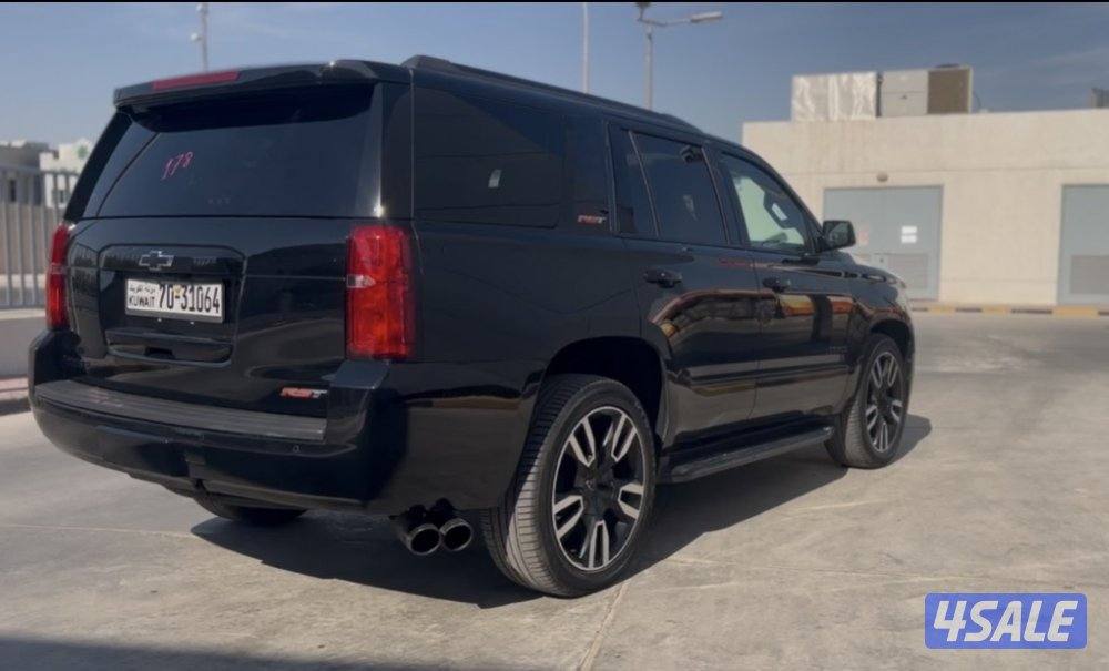 للبيع تاهو RST اصلي مكينه 6.2 قير 109