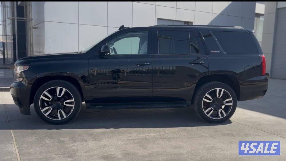 للبيع تاهو RST اصلي مكينه 6.2 قير 1011