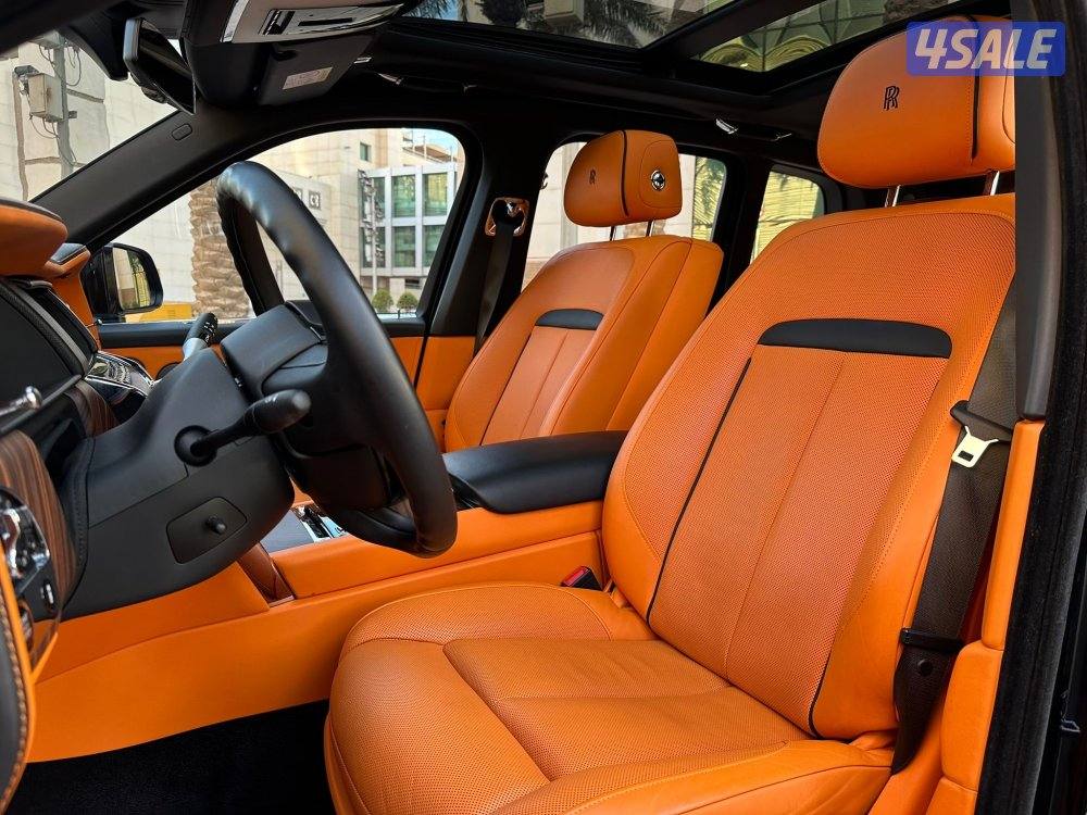 رولزرويسCULLINAN موديل2021 عداد58الف وارد الغانم تحت الكفاله+الصيانه5