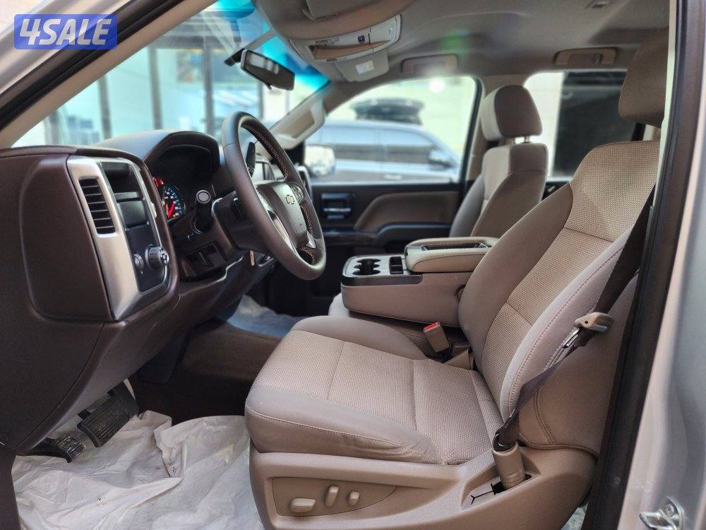 وانيت شيفروليه سلفرادو غمارة و نص وارد الوكالة عداد ٢٠٠ ألف شرط الفحص4