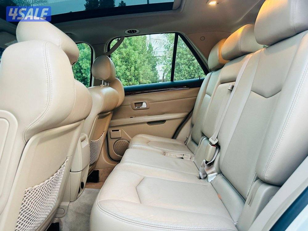 للبيع جيب كاديلاك SRX4 موديل 20097