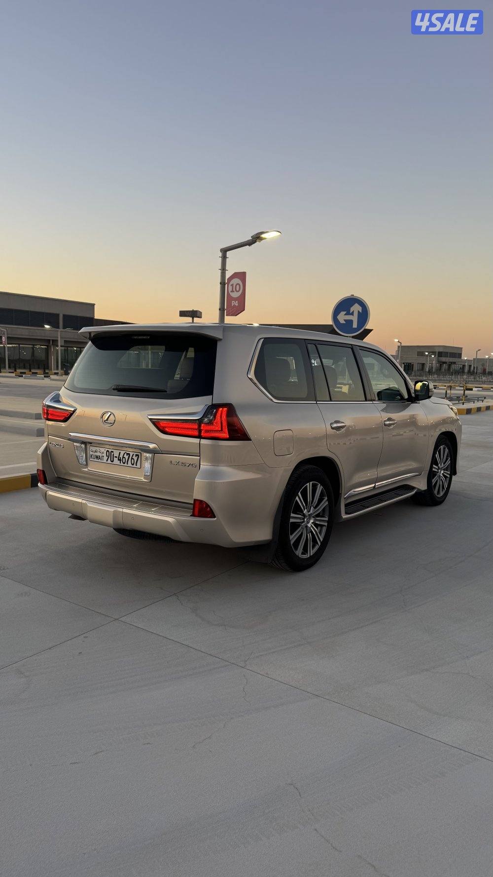 لكزس درجه اولى3