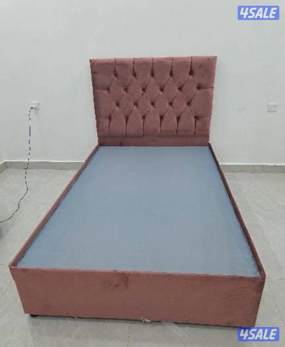 سراير وفراش جميع الألوان متوفره باقل من.5