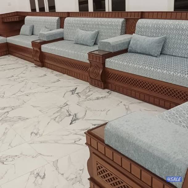 ديوانيات رسميه وجلسات أمريكي ولبناني ومساند ظهر11